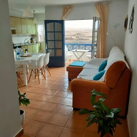 Apartament Eslanzarote Los Alisios House, Super Wifi, Sea Views *